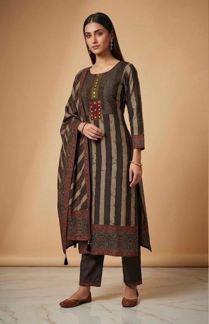 Women’s Printed Kurta Pant Dupatta Set | Ethnic Wear